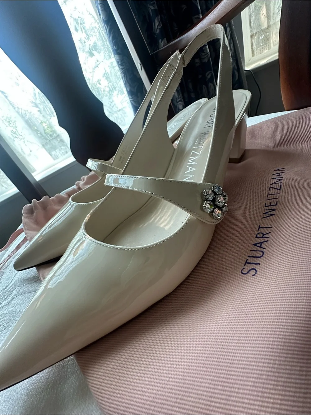 Stuart Weitzman XTALFLEUR Seashell Patent Leather Slingbacks